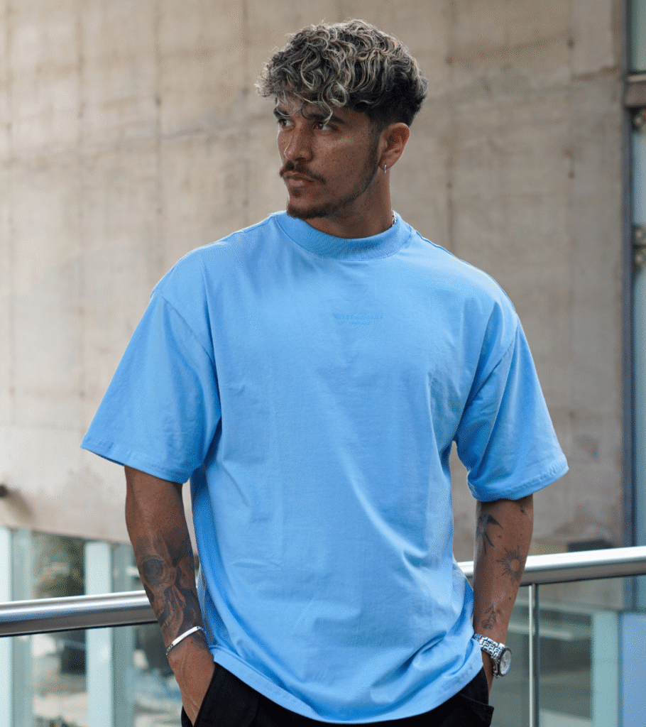 Polera Oversize Minimalista Cerulean Esencial