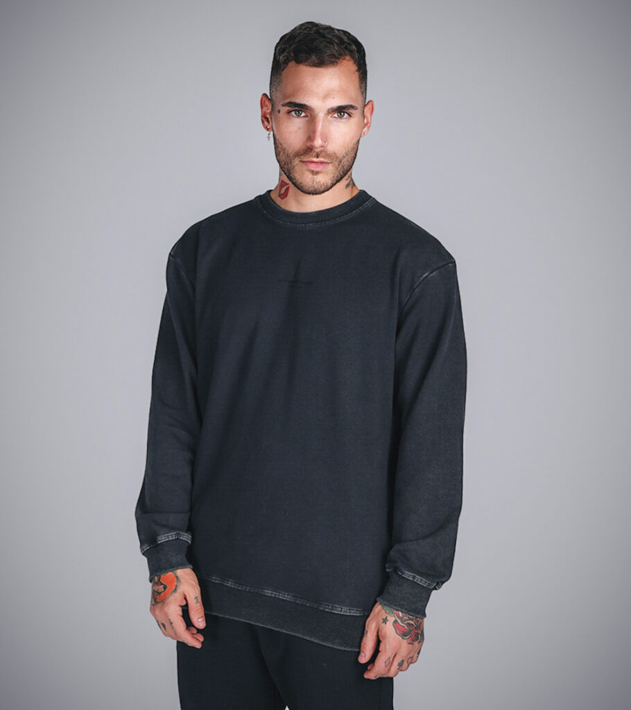 Poleron Basic Minimalista Charcoal Washed Esencial