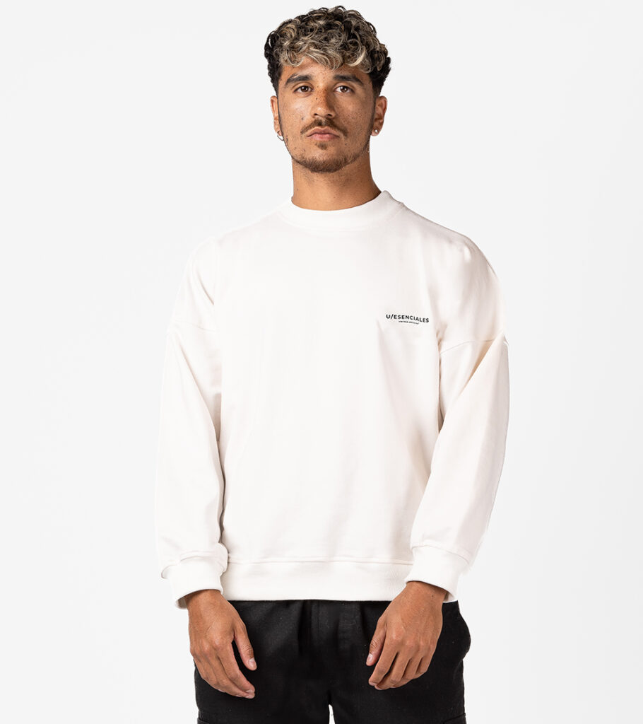 Poleron Basic Oversize Crema Concepto Vintage